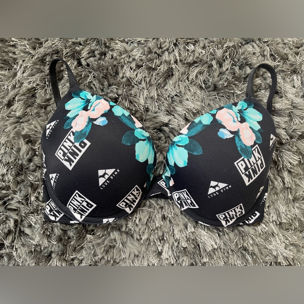 Victoria’s Secret PINK Bra